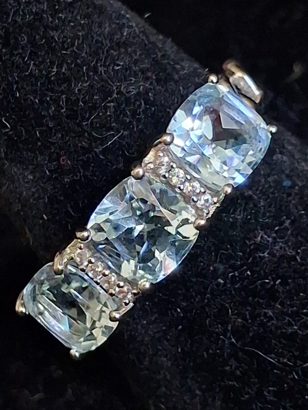 Sterling Silver Aquamarine And Diamond Ring Size 8 - Picture 2 of 13